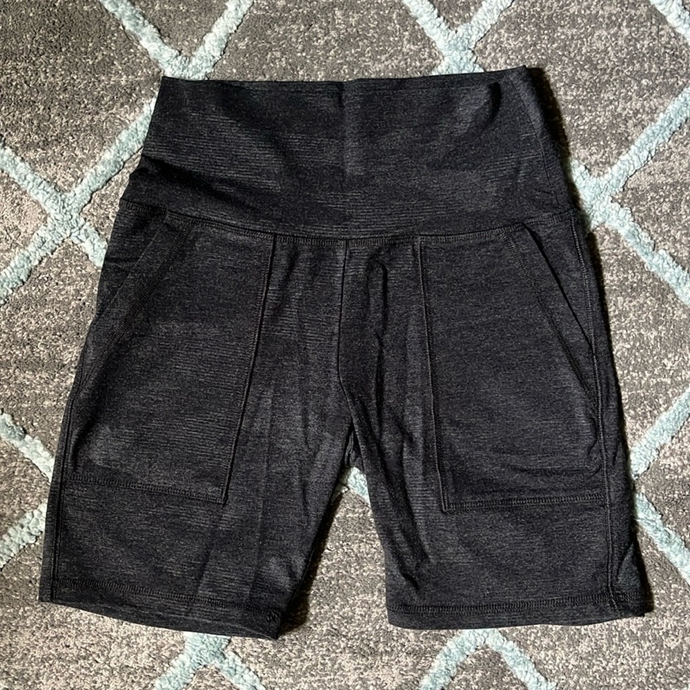 Aerie 7" Chill Pocket Camo-Print Bike Short, Black, Size S